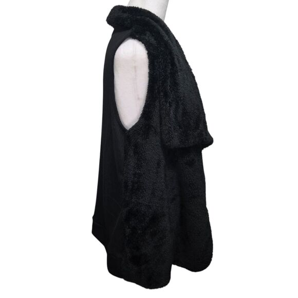 NWT Peace & Pearls Black Vest Medium - Picture 4 of 11